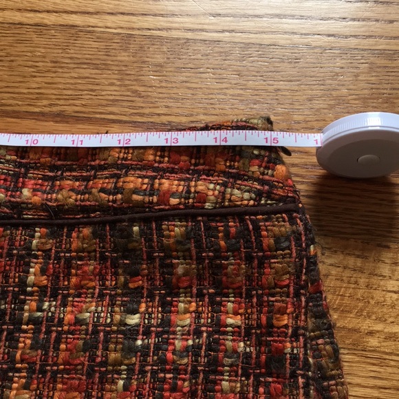 Tweed Miniskirt - Picture 6 of 7